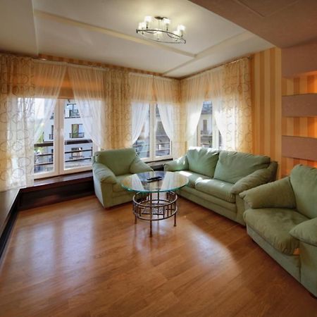 Apart-Hotel Chale Graal ตรุสคาเวตส์ ภายนอก รูปภาพ