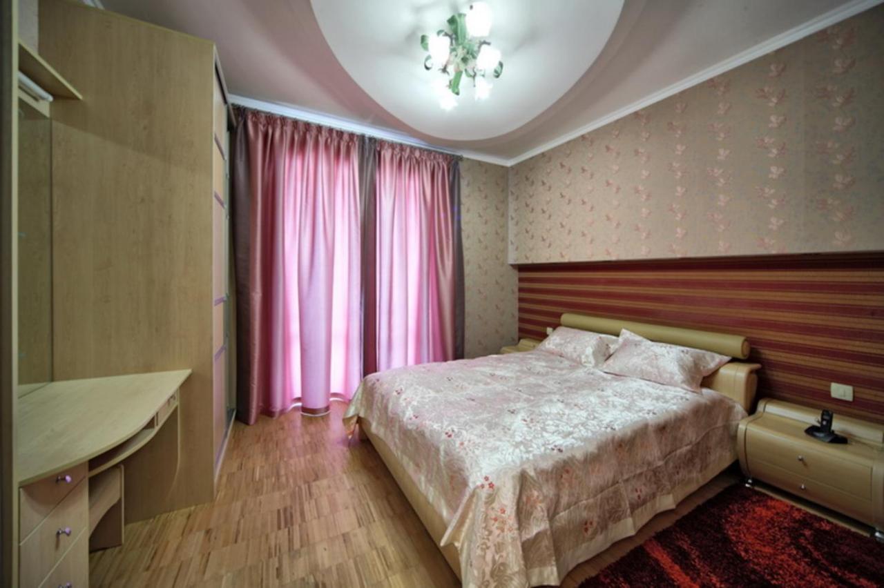 Apart-Hotel Chale Graal ตรุสคาเวตส์ ภายนอก รูปภาพ